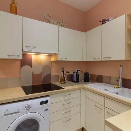 Apartment Conseil Immo, Pedestrian Street Modern & Quiet -bai- Cannes